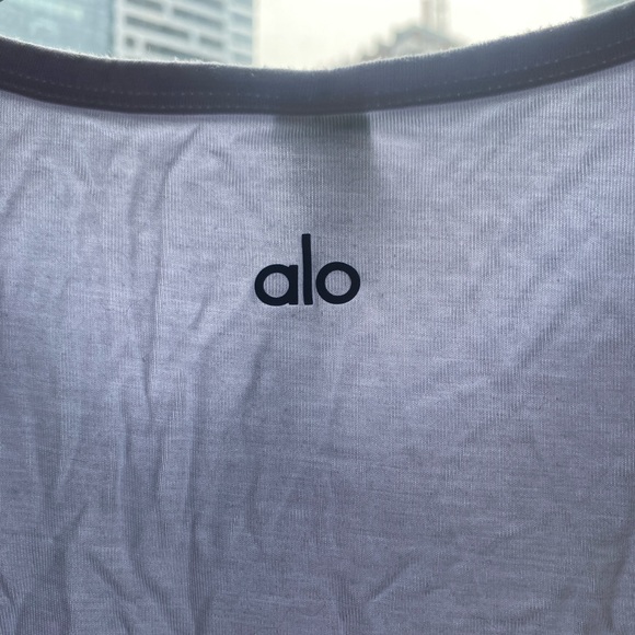 Alo white sleeveless - Picture 2 of 2